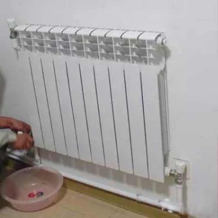 暖氣片清理周期是多久?